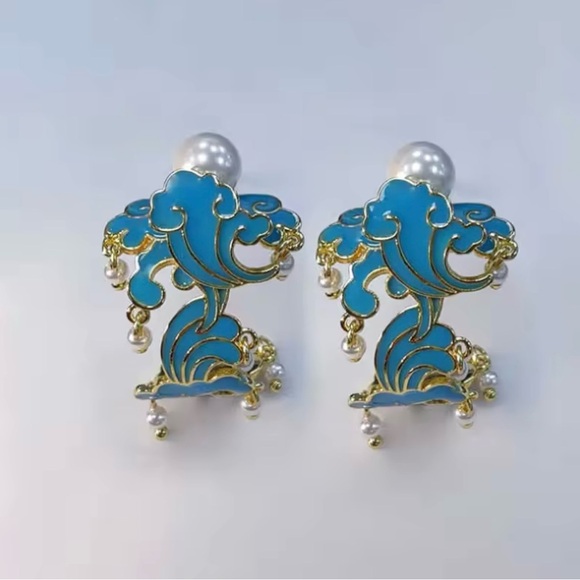 Chinese Vintage Qing Dynasty Blue Cloud & Pearl Hoop Earrings - Picture 3 of 7